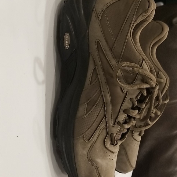 Reebok Womens size 8 DMX Max walking shoe - Picture 5 of 6